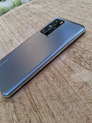Huawei P40 Pro + custodie