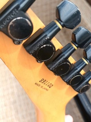 GUITARRA ELÉCTRICA HEARTFIELD TALON. JAPAN