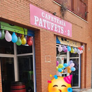 Cafeteria con Parque infantil!