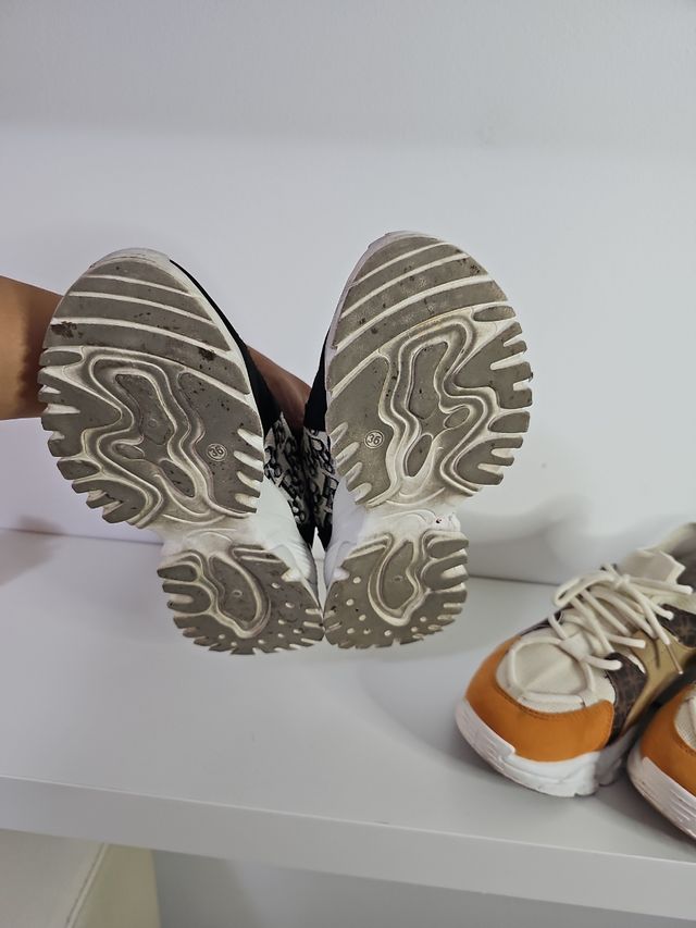 Zapatillas deportivas - 2 pares