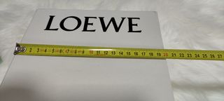 Bolsa y caja LOEWE 