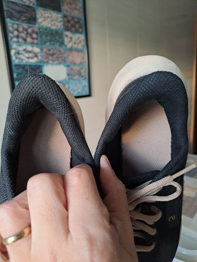 Zapatillas Deporte - Beige/Negras