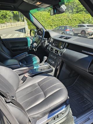 Land Rover Range Rover 2010