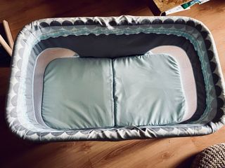 Minicuna mecedora Ingenuity