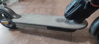 Patinete Xiaomi con Bateria externa