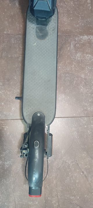 Patinete Xiaomi con Bateria externa
