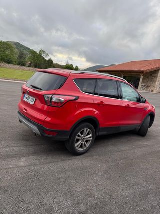 Ford Kuga 2017