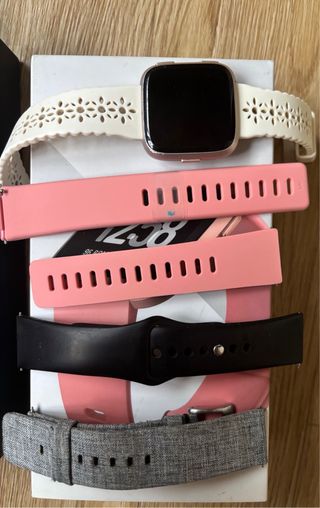 Fitbit Versa Rosa Dorado