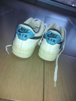 Nike Air Force 1 - Zapatillas blancas y azules