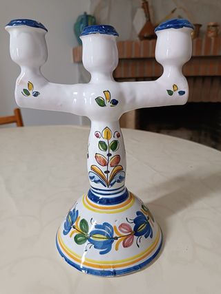 Candelabro cerámico azul y blanco