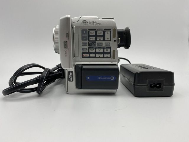 Videocámara Sony DCR-PC110E PAL