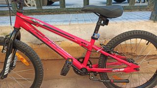 Bicicleta Monty 20" roja