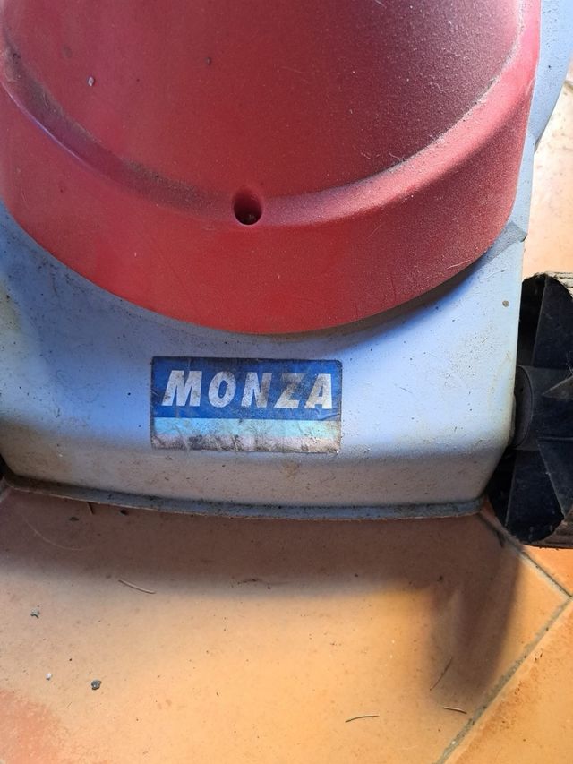 Cortacésped eléctrico MONZA 1000 W