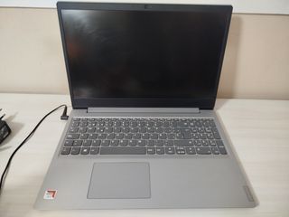Portátil Lenovo seminuevo