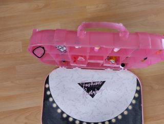 Muñecas LOL y accesorios