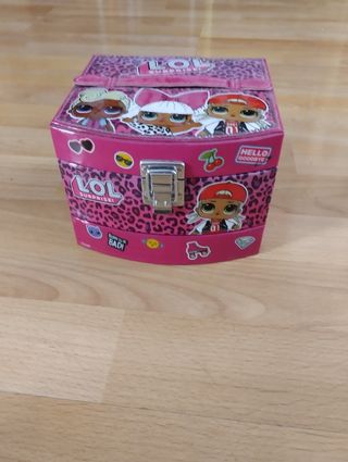 Muñecas LOL y accesorios