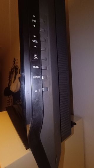 TV LG 42" negra