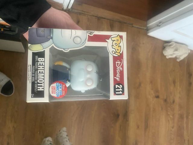 2 Funko Pop! Exclusivos