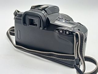 Objetivo Canon EF 38-76mm y Canon EOS 3000