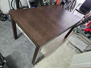 Mesa de comedor extensible Bjursta IKEA