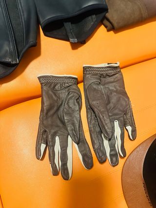 Ropa equitación: Pantalones polainas casco guantes