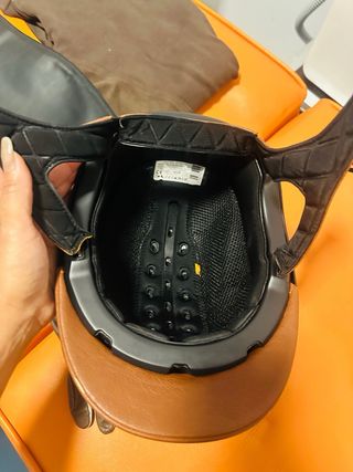 Ropa equitación: Pantalones polainas casco guantes