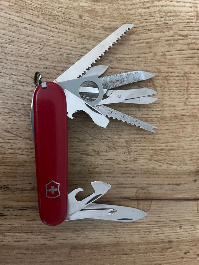 Coltello svizzero Victorinox fuori produzione