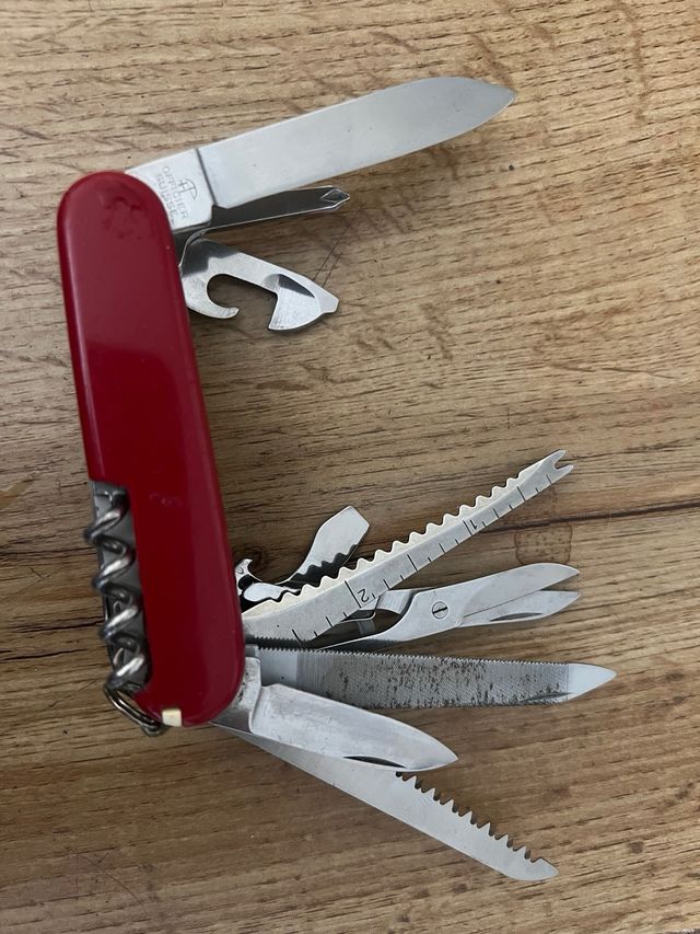 Coltello svizzero Victorinox fuori produzione