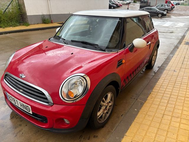 Mini Cooper 1.6 105cv - Rojo