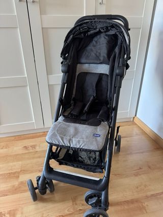 Silla paseo Chicco - Plegable.