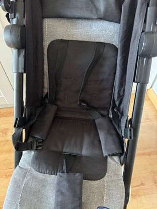 Silla paseo Chicco - Plegable.