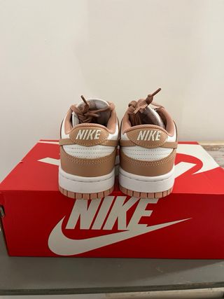 Nike Dunk LowRose Whisper