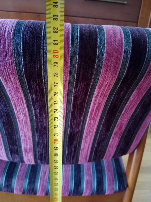 Silla con reposabrazos, ideal para levantarse