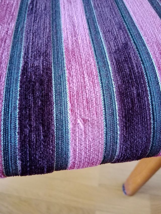 Silla con reposabrazos, ideal para levantarse