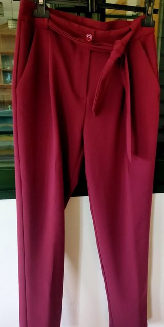 Pantalón de vestir rojo de nube s