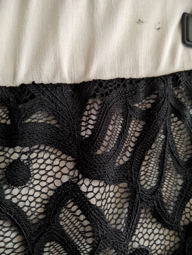 Pantaloni pizzo neri eleganti curvy