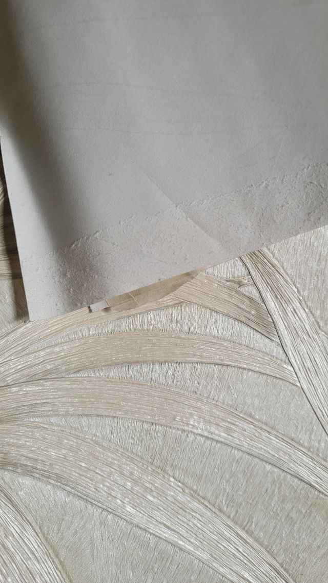 Papel pintado hojas beige