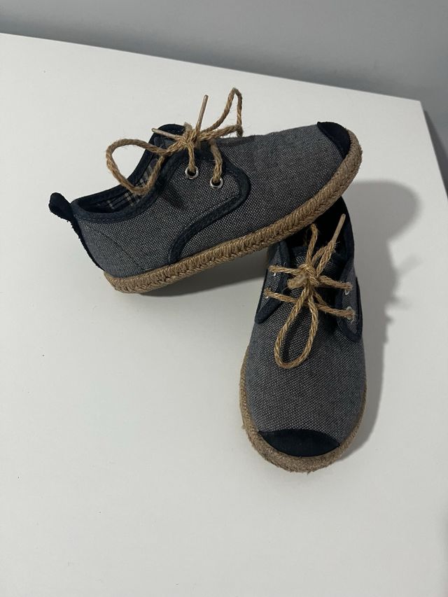 Zapatillas niño -talla 25