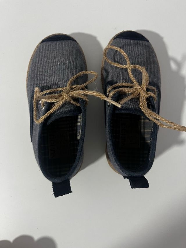 Zapatillas niño -talla 25