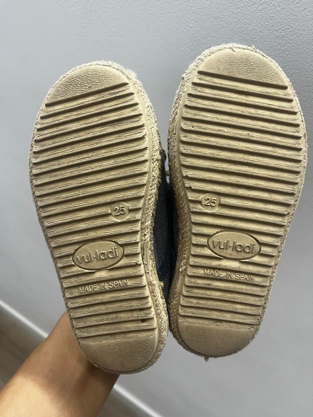 Zapatillas niño -talla 25