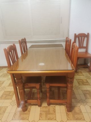 Mesa Comedor Pino + 4 Sillas