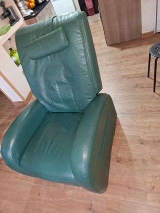 Sillón masaje piel verde
