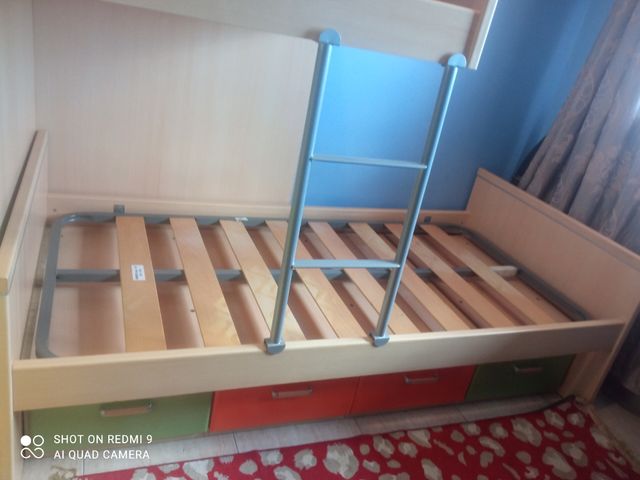 Cama litera infantil amarilla