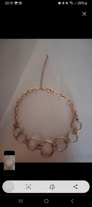 Collar dorado círculos trenzados