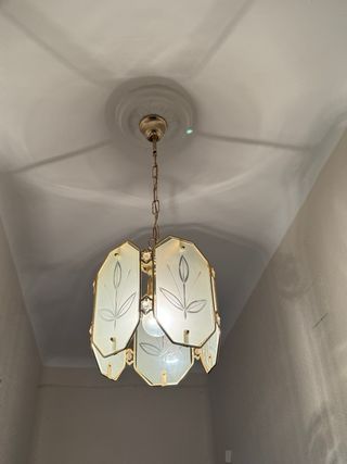 2 Lámparas antiguas de madera