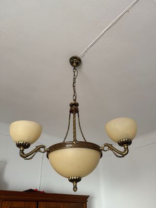 2 Lámparas antiguas de madera