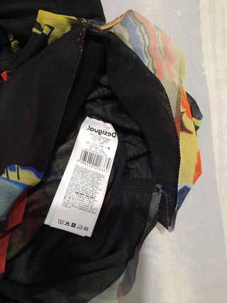 Camiseta Desigual multicolor talla M