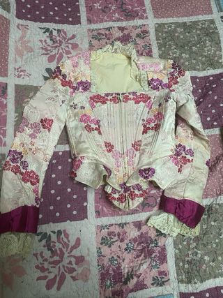 Traje festera niña beige/rosa