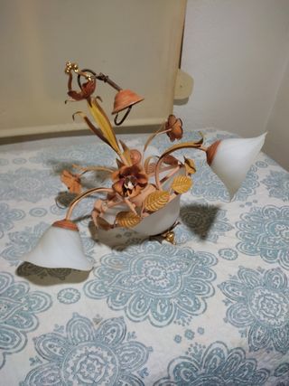 Lampara techo forja dorada