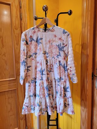 Vestido Zara mini floral